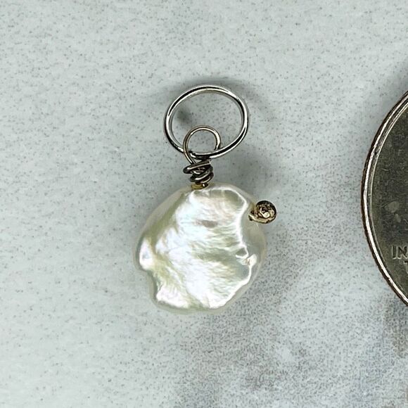 Silver Tone Small Dainty Shell Upcycled Pendant - Picture 4 of 4